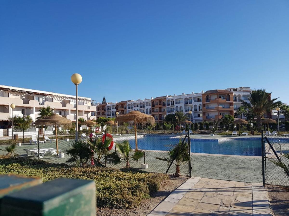 Casa Baja Naturista Con Patio En Primera Linea De Playa Con Piscina Comunitaria! Vera Buitenkant foto