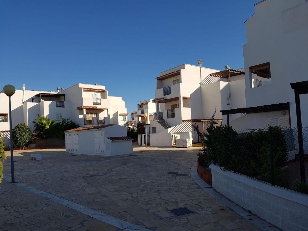 Casa Baja Naturista Con Patio En Primera Linea De Playa Con Piscina Comunitaria! Vera Buitenkant foto